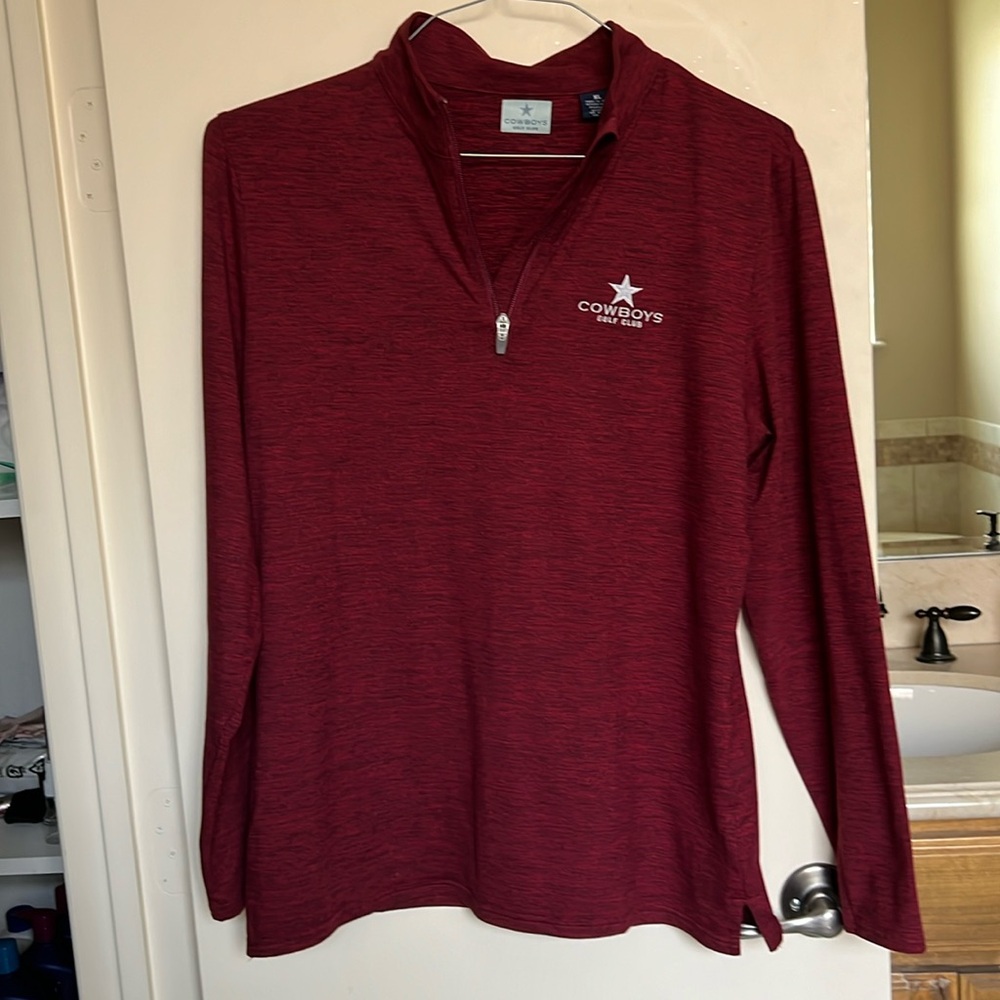 Cowboys Golf Club pullover